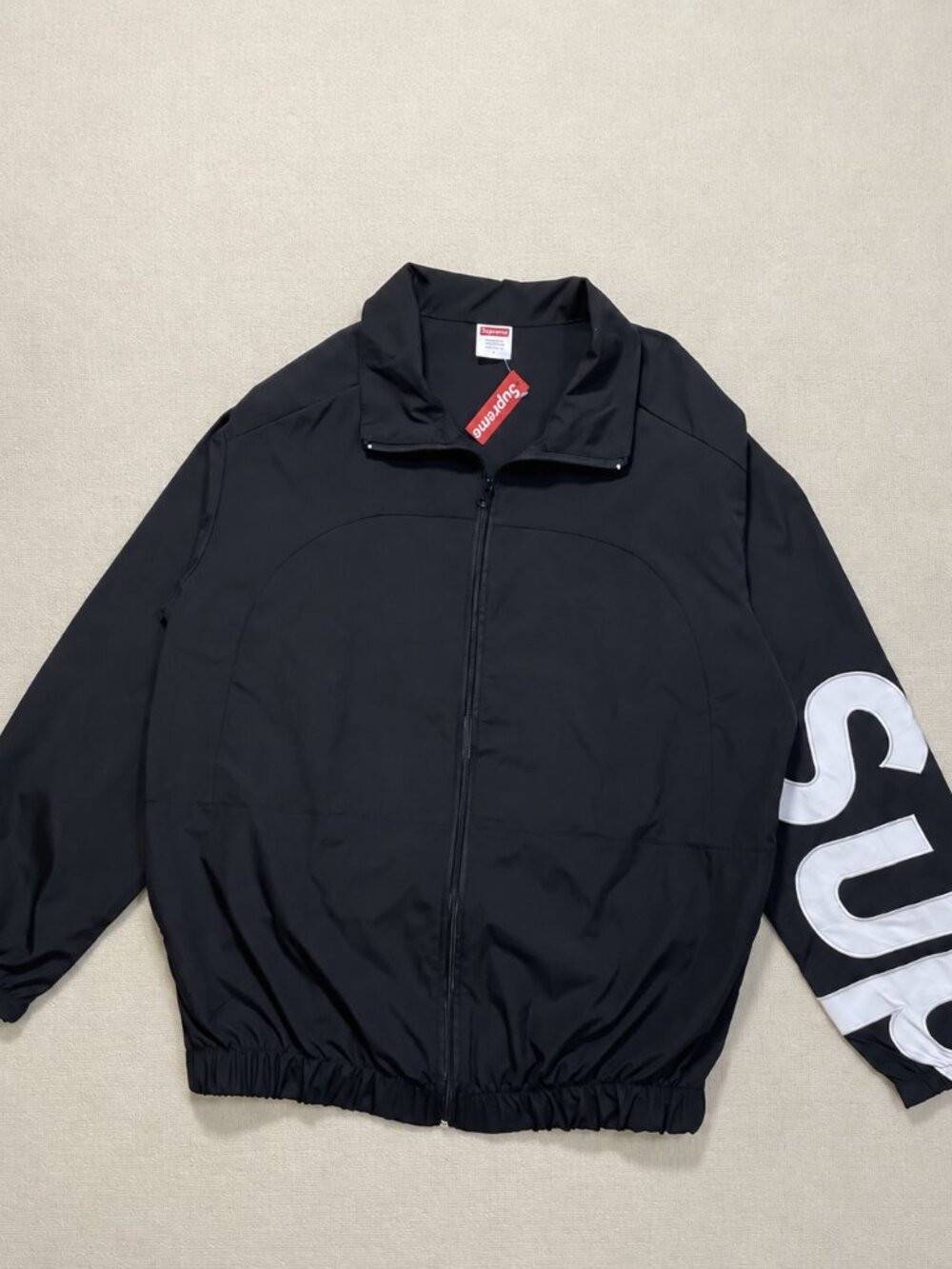 Supreme Tracksuit Set - Picture 3 of 5